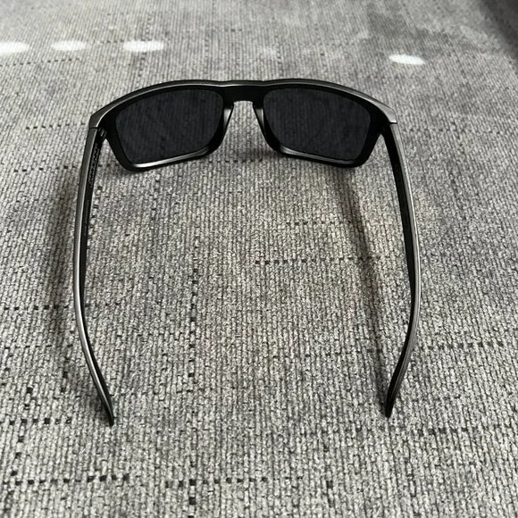 Oakley Holbrook Sunglasses 009102 Black Lenses-Black Matte Frame - Picture 9 of 14
